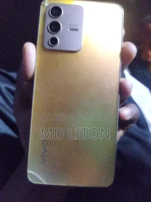 Vivo V23 5G 128 GB Gold