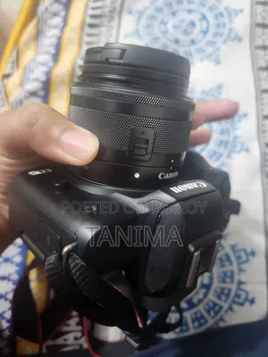 ক্যানন এম৫০ মার্ক টু