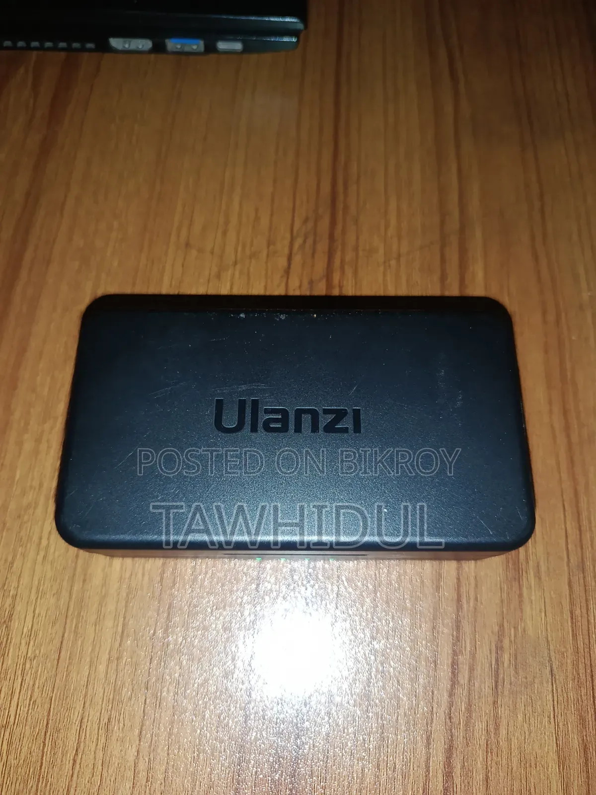 Ulanzi A100 Wireless Microphone – Almost New