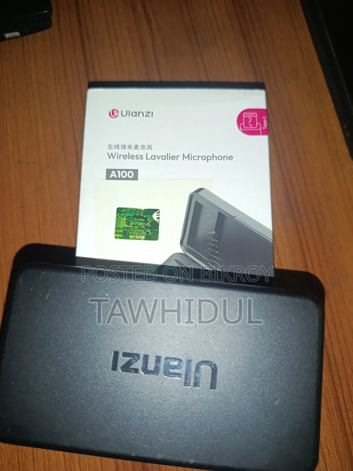 Ulanzi A100 Wireless Microphone – Almost New