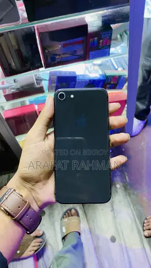 Apple iPhone 8 64 GB Gray