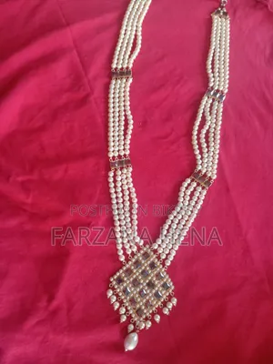 Necklace set. Very beautiful