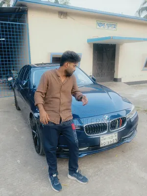 বিএমডব্লিউ ৩১৮আই ২০১৫ নীল