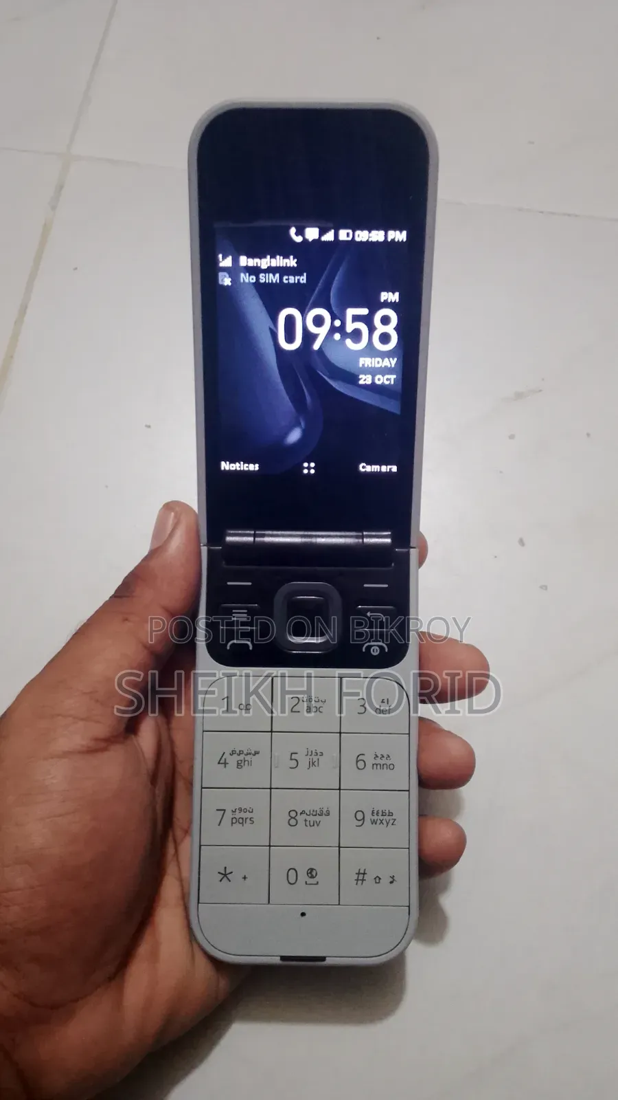 Title: Nokia 2720 Flip Phone, with Box and Charger — Condition Brand New