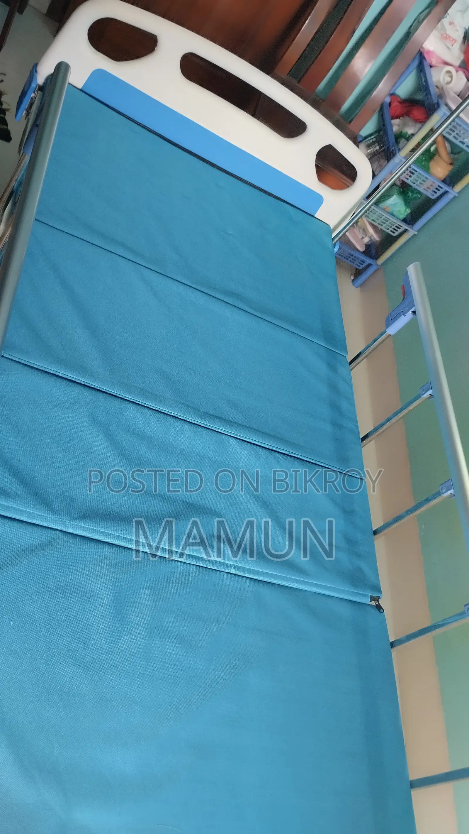 Two Function Manual Hospital Bed With Mattress