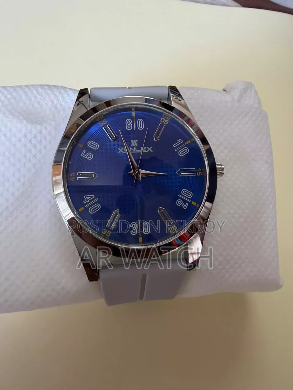 Sunburst Blue-Dial Magnetic Lock Watch