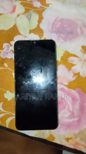 Vivo Y11 32 GB