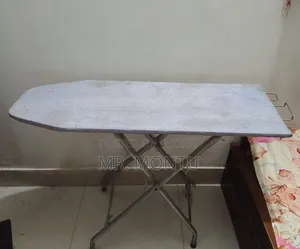 আয়রন টেবিল