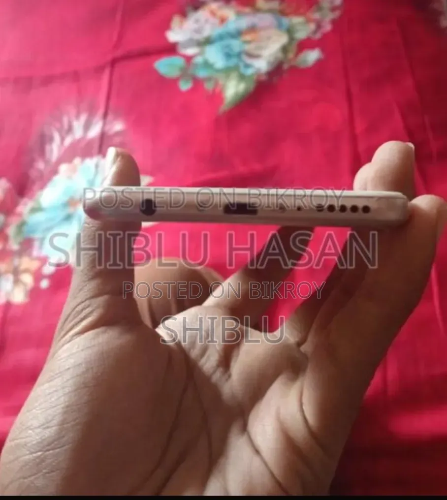 অনার ৭সি ৩২ জিবি গোল্ড