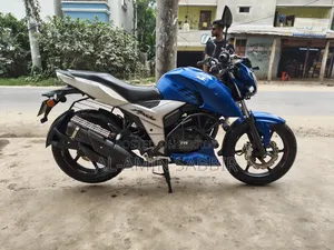 TVS Apache RTR 160 4V 2019 Blue