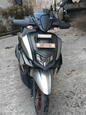 Yamaha 2025 Gray Motorcycle