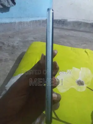 Vivo Y21 64 GB