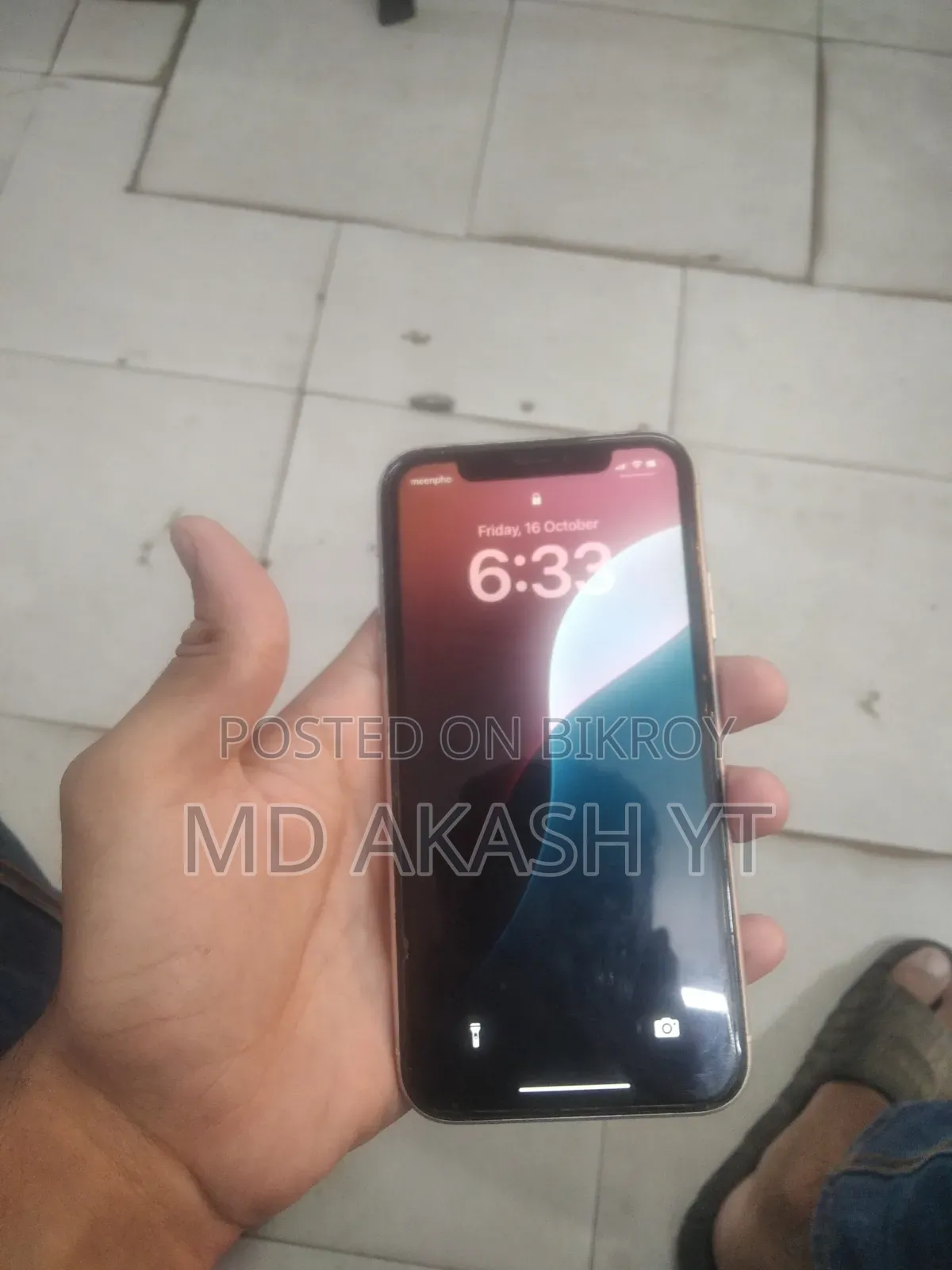 Apple iPhone XR 64 GB White
