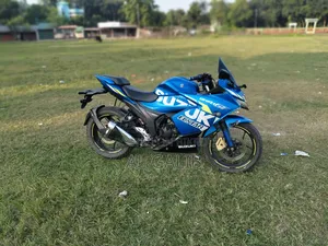 সুজুকি গিক্সার এসএফ ২০২১ ব্লু