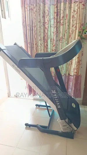 YIJIAN Treadmill for Sale – Like New, Lightly Used