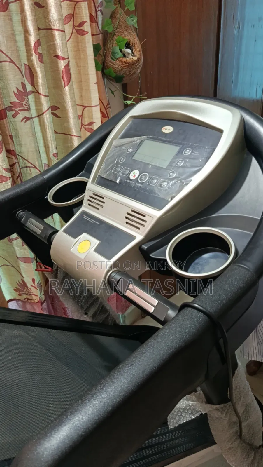 YIJIAN Treadmill for Sale – Like New, Lightly Used