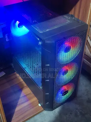 Desktop Computer Gigabyte 8GB AMD Ryzen 5 SSD 256GB
