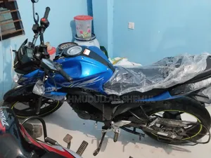 নতুন সুজুকি জিক্সার ২০২৬ ব্লু