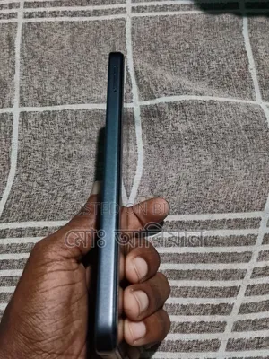 Infinix Smart 10 64 GB Black