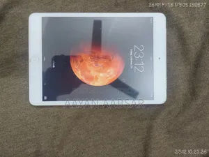 Apple iPad Wi-Fi 32 GB Silver