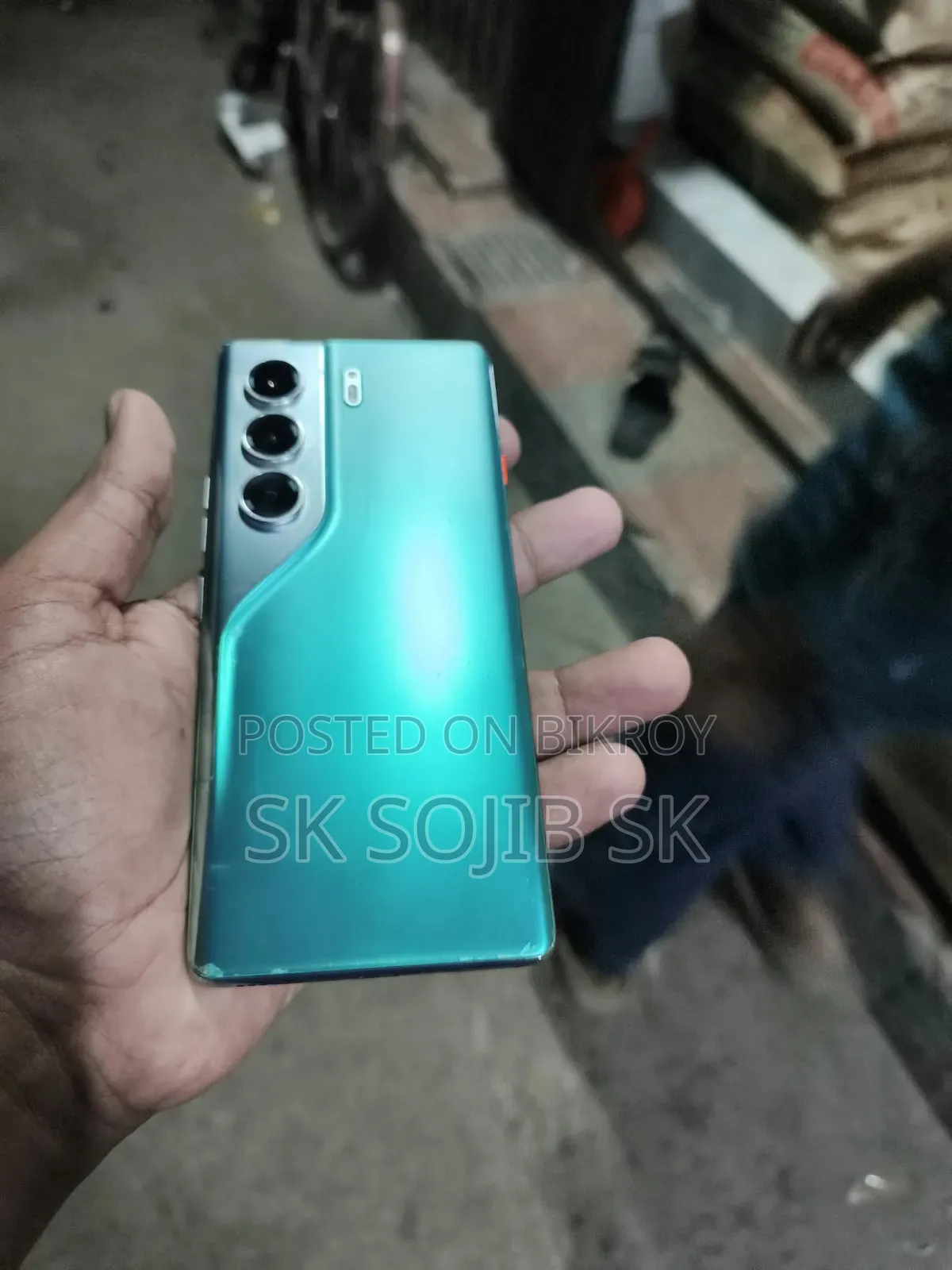 টেকনো ক্যামন ৪০ প্রো ৫জি ২৫৬ জিবি