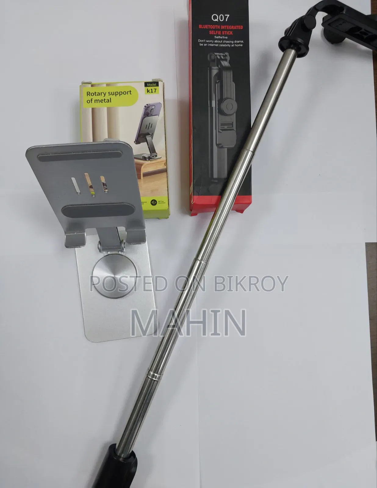 2 in 1 Mobile Stand & Selfie Stick Combo