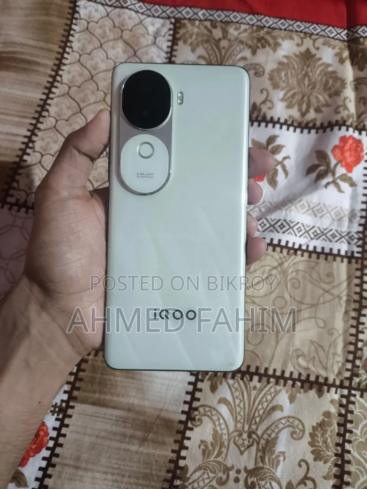 iQOO 256 GB