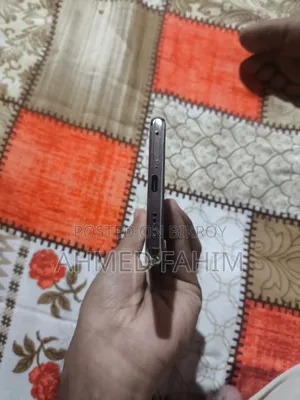 iQOO 256 GB