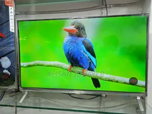 32" Smart TV