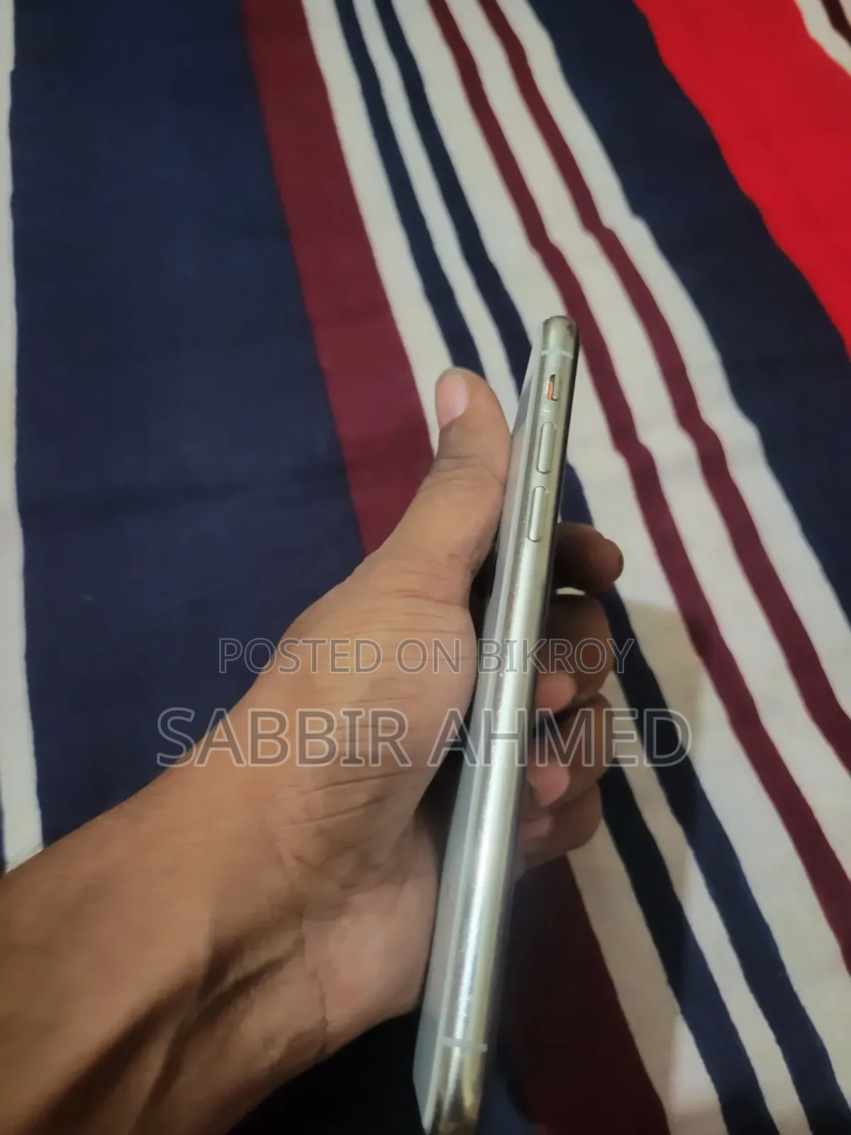Apple iPhone X 64 GB White