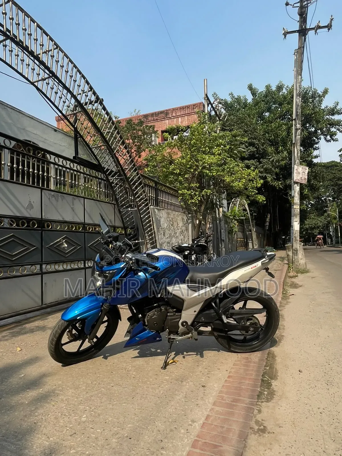 TVS Apache RTR 160 4V 2019 Blue