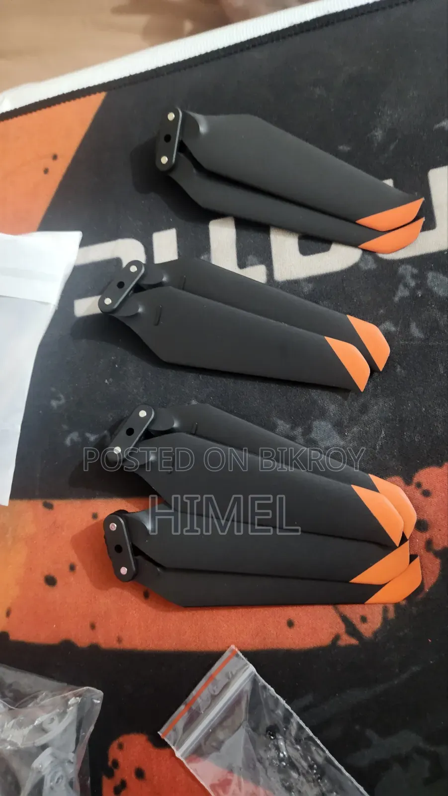 ZLL SG909 Drone Propeller and Landing Gear Legs (Standing Legs)