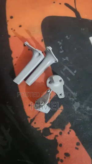 ZLL SG909 Drone Propeller and Landing Gear Legs (Standing Legs)