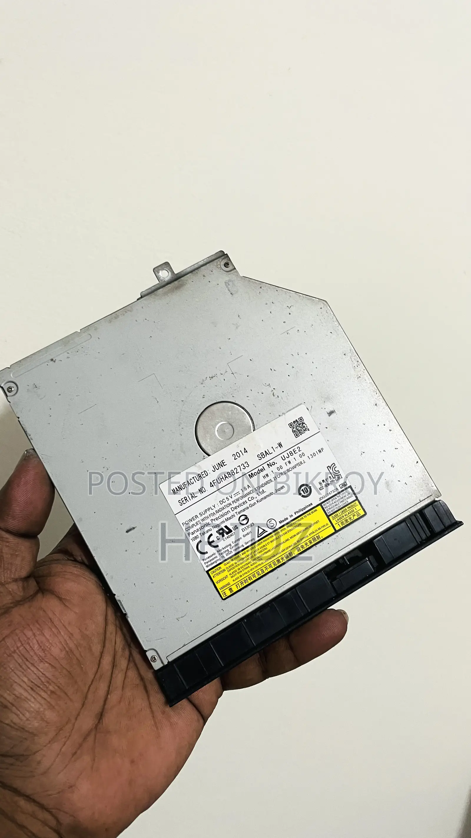ল্যাপটপের ৩টি পার্টস বিক্রি হবে