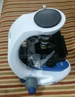 Microscope Optika, Italy