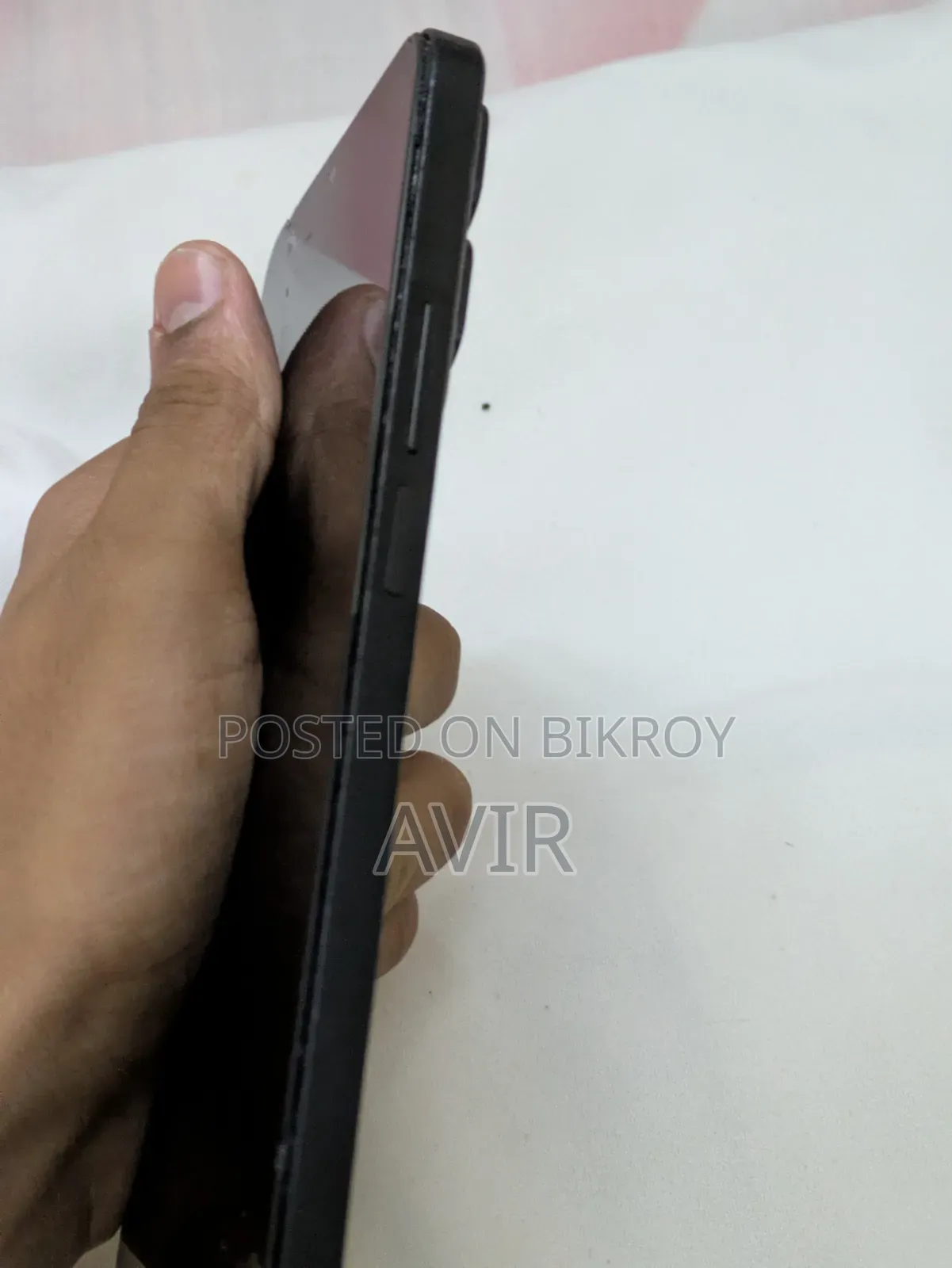 হনার ৯০ লাইট ২৫৬ জিবি ব্ল্যাক
