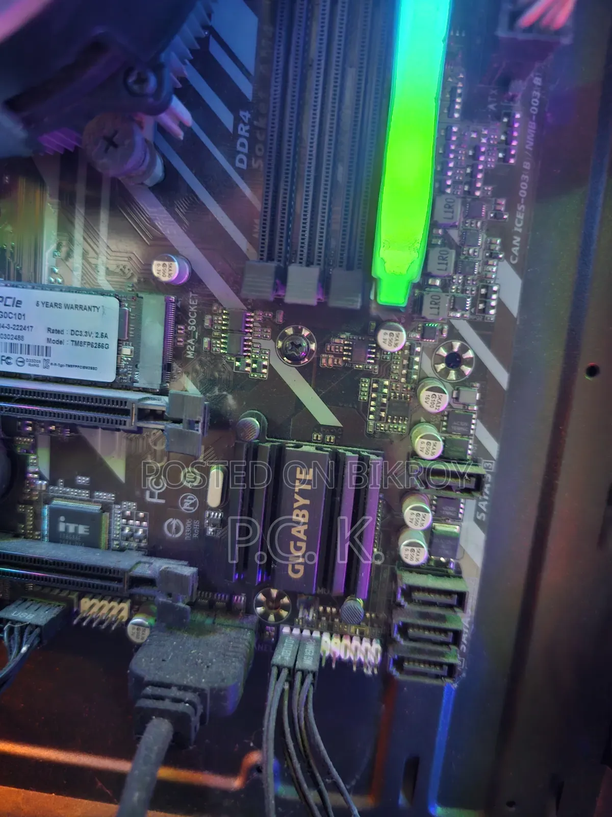 Desktop Computer 8GB AMD Ryzen 5 SSD 256GB