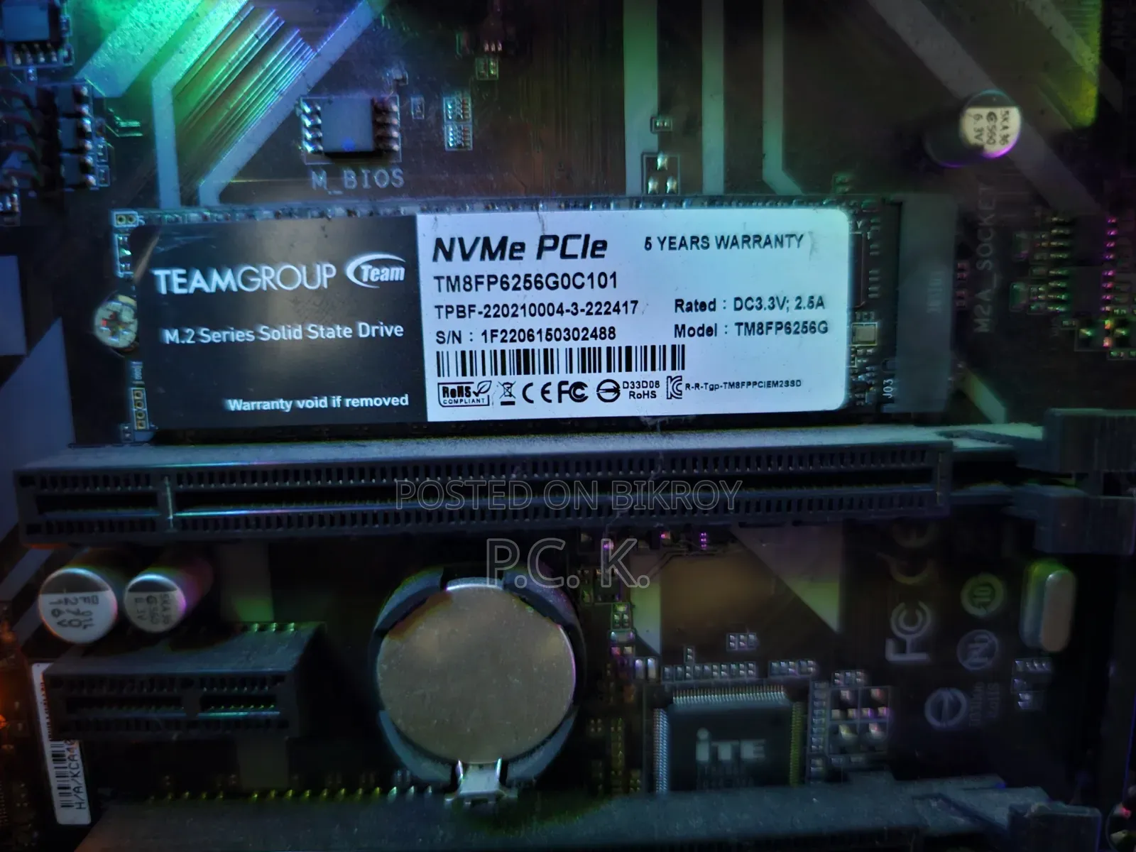 Desktop Computer 8GB AMD Ryzen 5 SSD 256GB