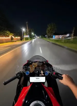 হোন্ডা সিবিআর ২০২১ রেড