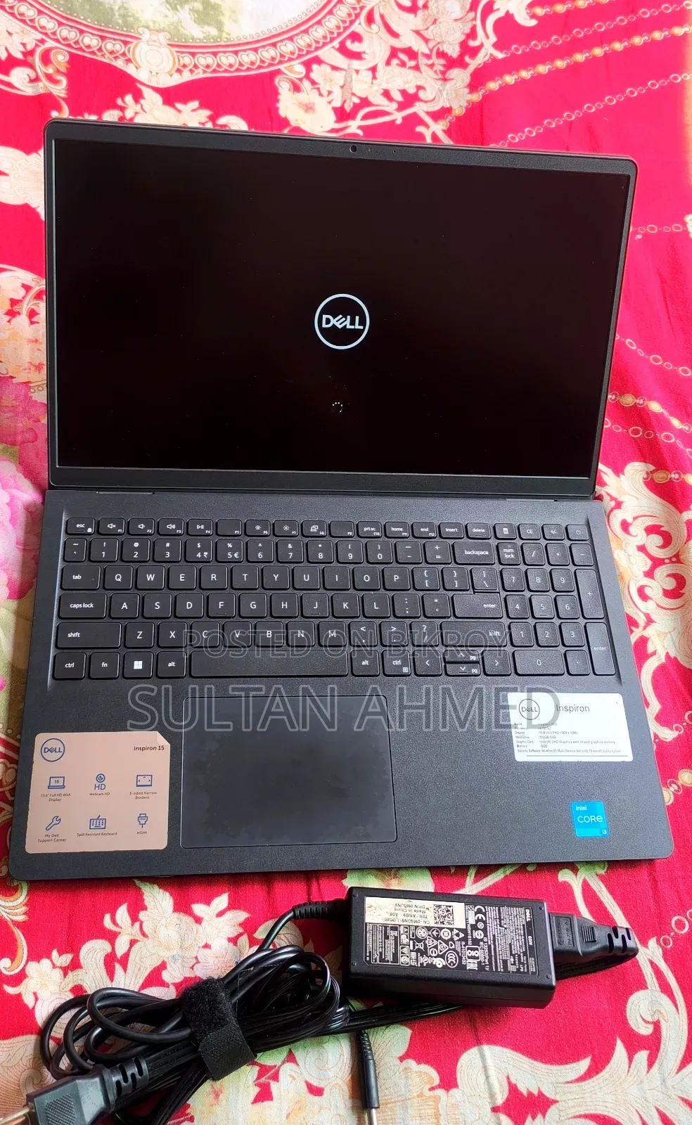 New Laptop Dell Inspiron 15 3520 8GB Intel Core i3 SSD 512GB
