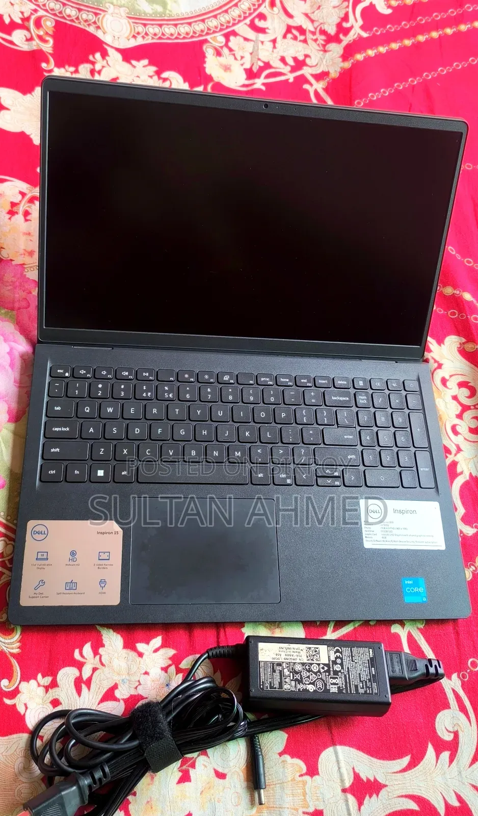 New Laptop Dell Inspiron 15 3520 8GB Intel Core i3 SSD 512GB