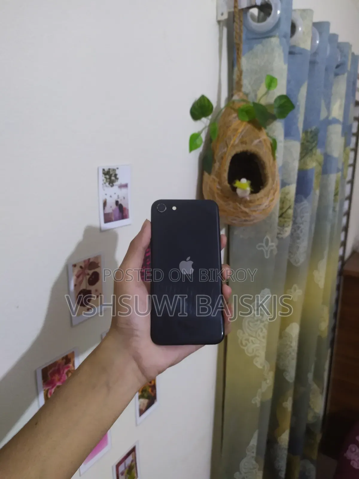 Apple iPhone SE (2020) 64 GB Black