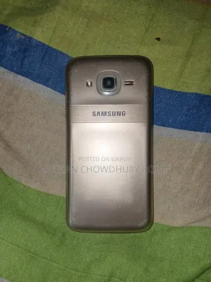 Samsung Galaxy J2 8 GB Gold