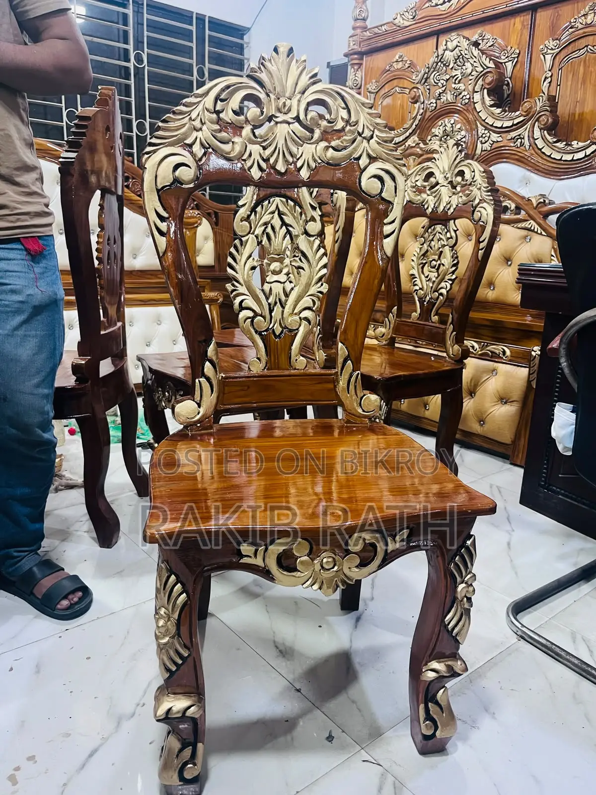 Premium Quality Dining Table
