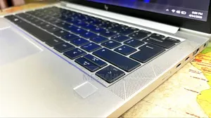 Laptop HP EliteBook 845 G7 8GB AMD Ryzen 5 SSD 256GB