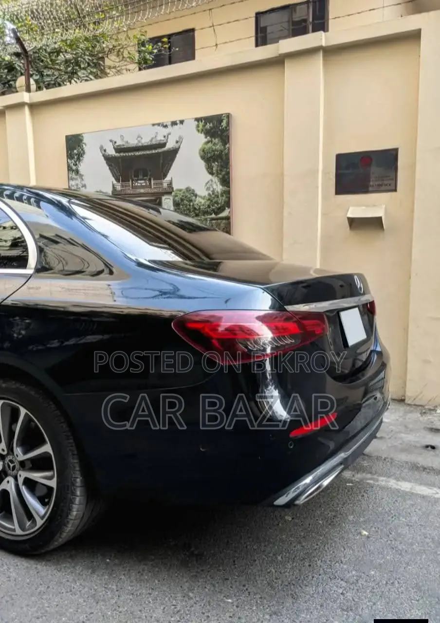 Mercedes-Benz E-Class 2021 Black