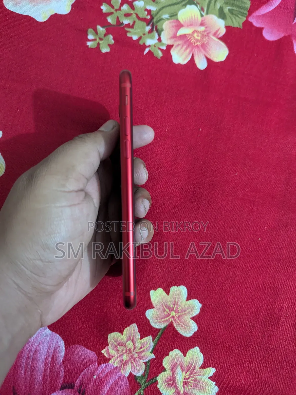 Apple iPhone SE (2022) 64 GB Red