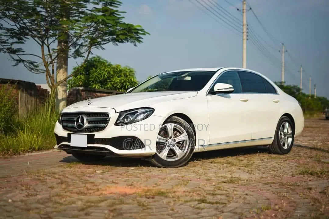 Mercedes-Benz E200 2016 White