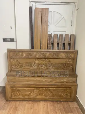 Bed 5 Feet by 7Feet (কাঠের খাট)
