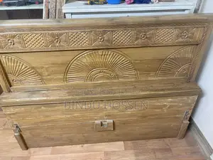 Bed 5 Feet by 7Feet (কাঠের খাট)